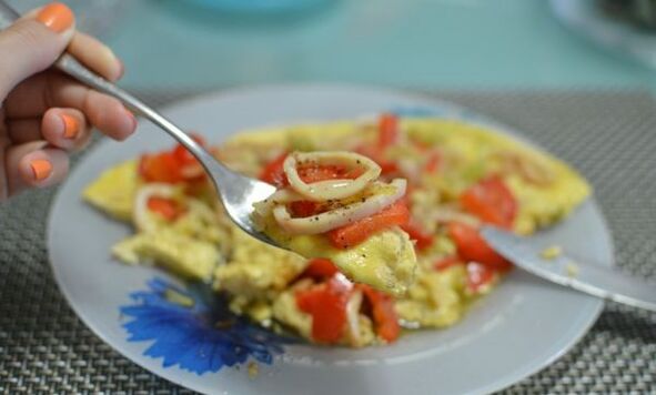 omleta z lignji za beljakovinsko prehrano